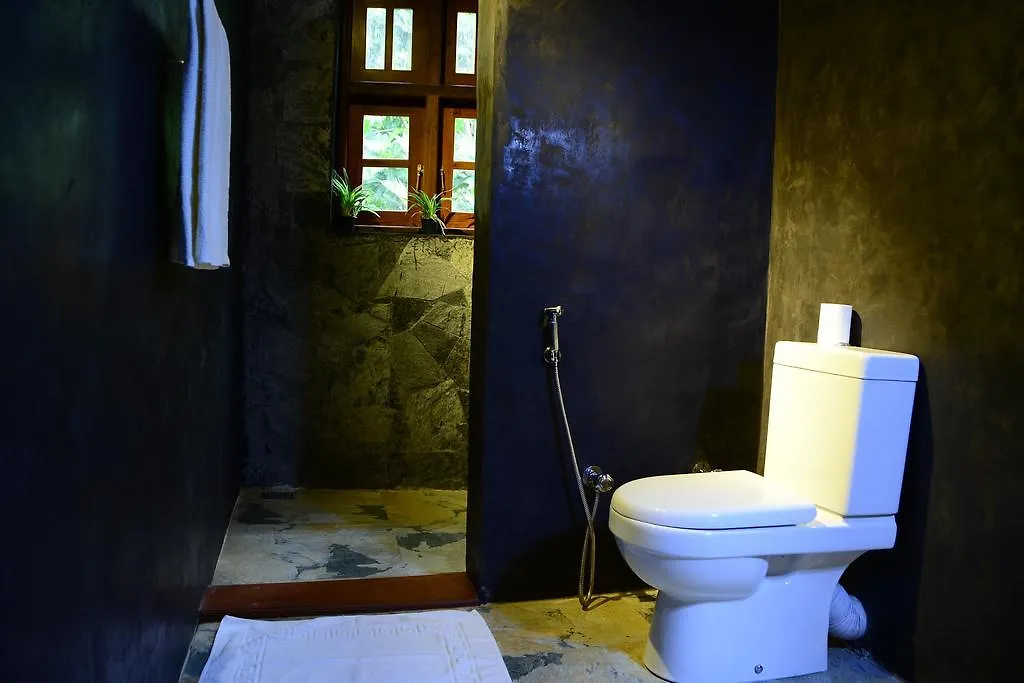 *** Hotell Veraima Kandy Sri Lanka